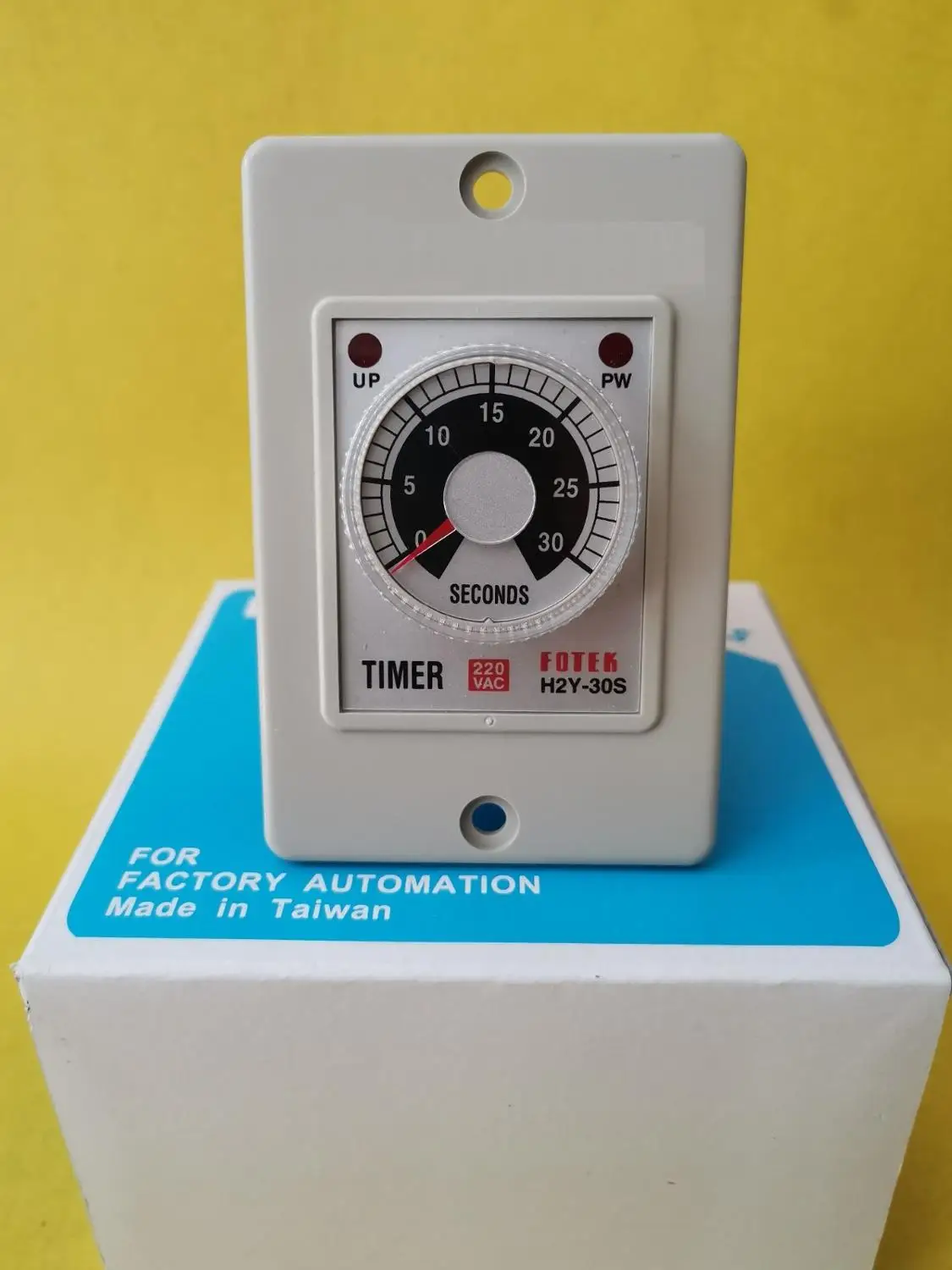 

Original imported FOTEK Taiwan time relay H2Y-30S-220V