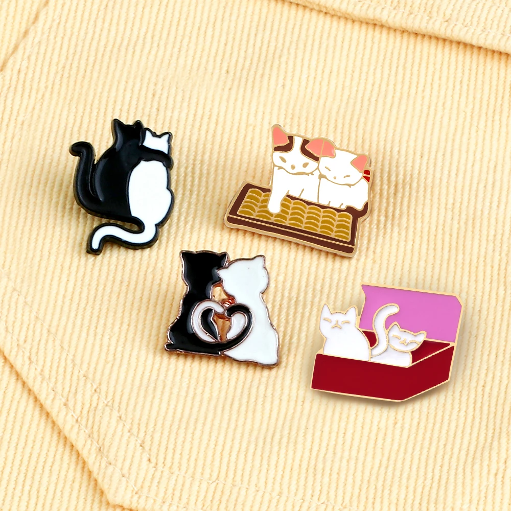 4 Style Cute Cat Enamel Pins Cartoon Animel Brooches Kids Backpack Decoration Badges Women Jeans Coat Lapel Pin Jewelry Gift New