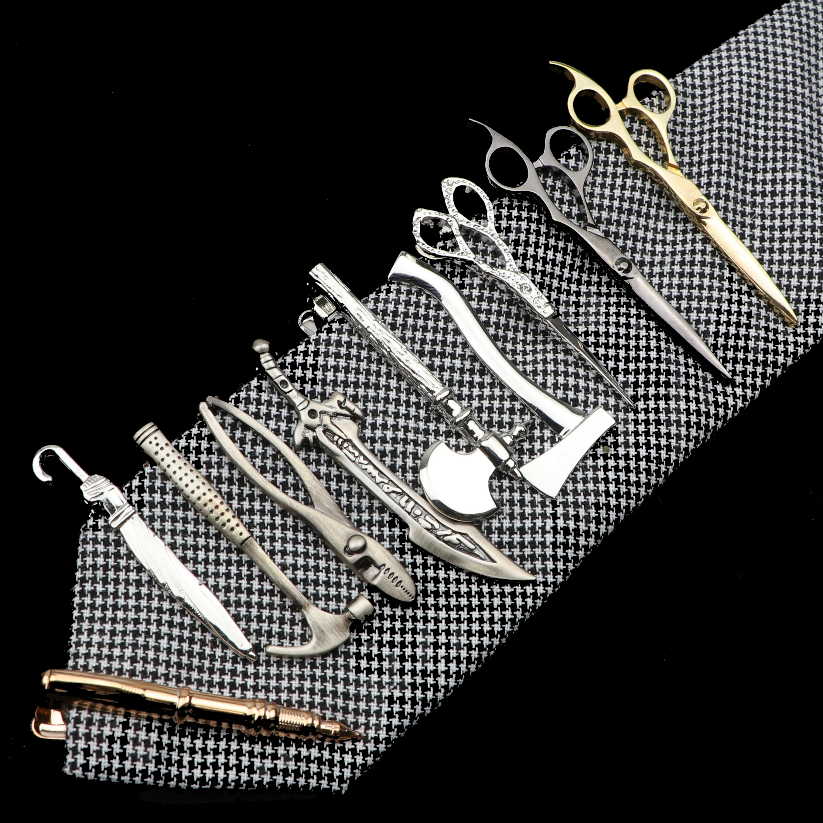 1 Piece Chrome Stainless Tie Clips Scissors Ax Car Owl Sword Hammer Shape Metal Tie Clip for Men Necktie Clips Pin For Mens Gift