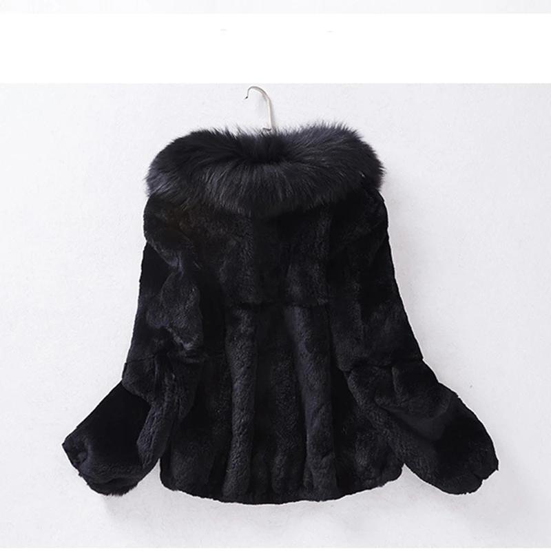 Faux Fur ผู้หญิงฟ็อกซ์ขนฤดูหนาว Coat Faux กระต่ายผมสั้นสีแดงอบอุ่นแจ็คเก็ต Plus ขนาดขนสัตว์ปลอมหนาสุภาพสตรี Outwear