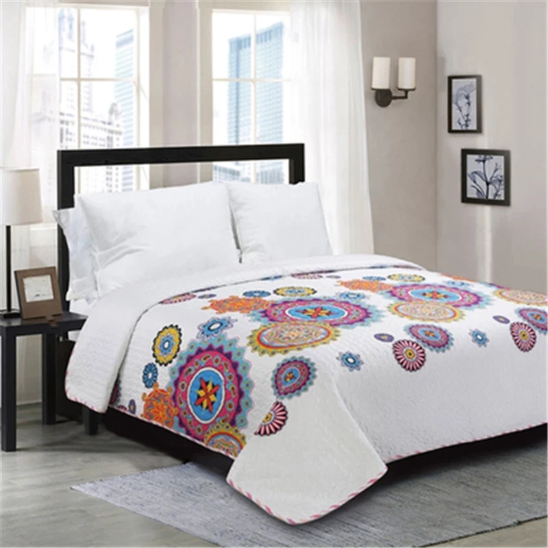 Printed Quilted Bedspread on The Bed, Plaid Blanket, Double Bed Cover, Padded Summer Quilt, Throw Comforter, Coverlet 220x240cm