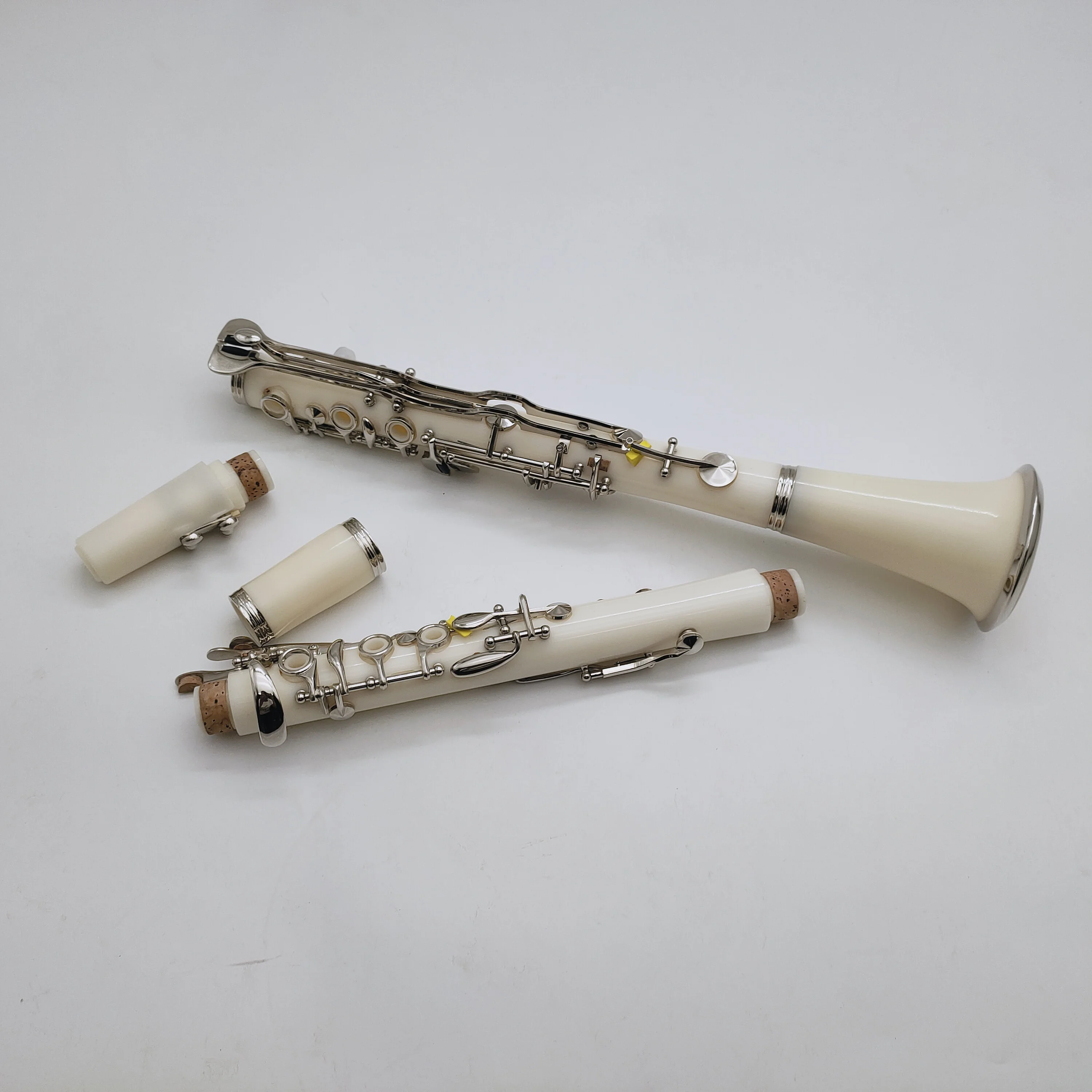 High Quality 17 Keys G Tune Clarinet Bakelite Body Silver key Professional Musical Instrument with Case