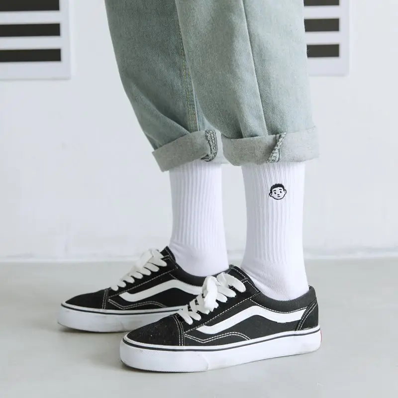 2021 New Series Of Korean Men\'s And Women\'s Cotton Sports Socks Simple Black White Gray And Cute Kawaii Spring And Summer