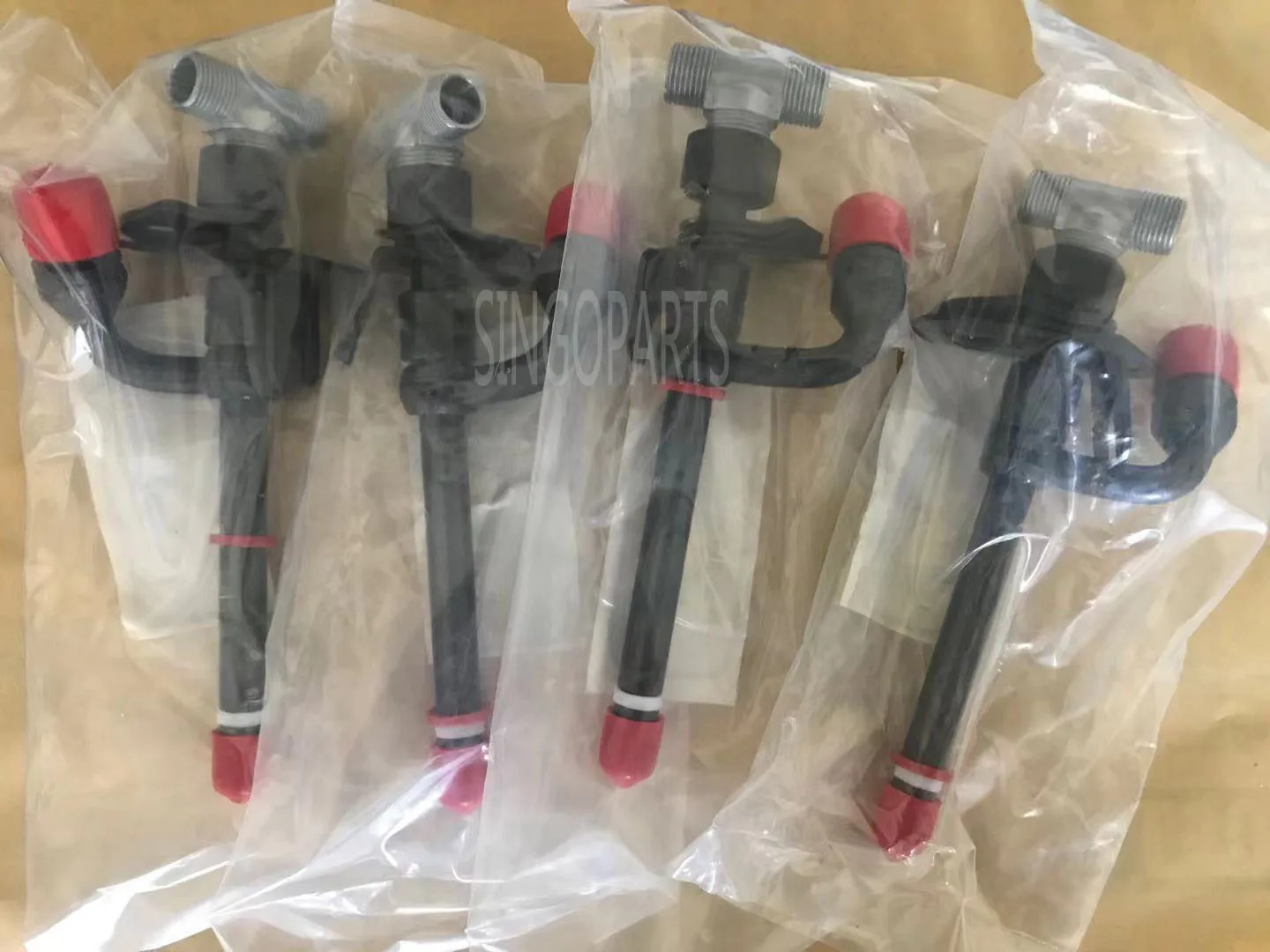 4pcs SINGOPARTS New Fuel Injector Pencil Nozzle RE38087 RE36939 28485 For Tractor Engine Injector Mechanical Parts