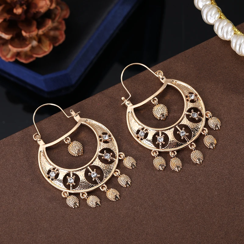Fashion Golden Drop Earrings for Women Fashion Hedgehog Shape Banquet Jewelry French Hook Dangle Earring Drop Gifts