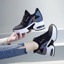 Spring 2023 new in-rise sneaker women's versatile women's shoes travel casual shoes thick sole heighten small white breathable