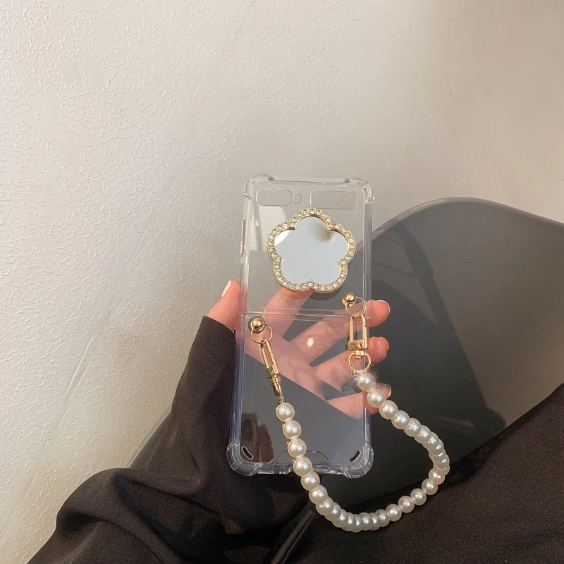 Fashion Pearl Hand chain Phone case For Samsung Galaxy Z Flip 3 Gold Flower Mirror Bracelet Clear Shockproof Z Flip Cover