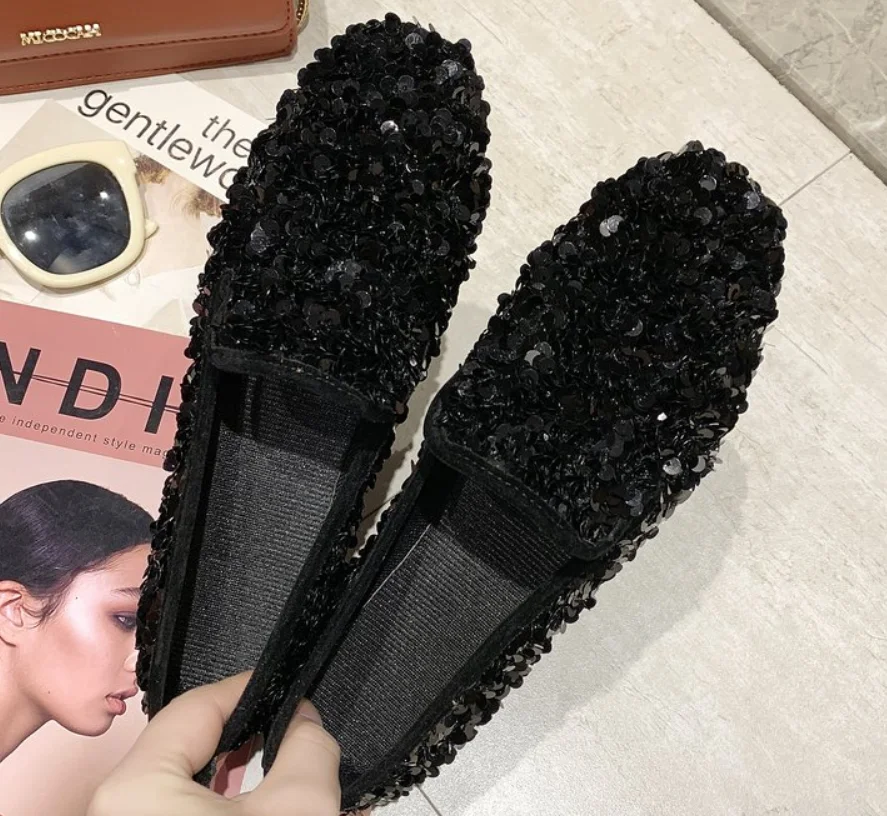 Women's Flat Shiny Sneakers Sequined Flat Shoes Casual Women's Soft Sole Retro Shoes Loafers Zapatos De Mujer 2020