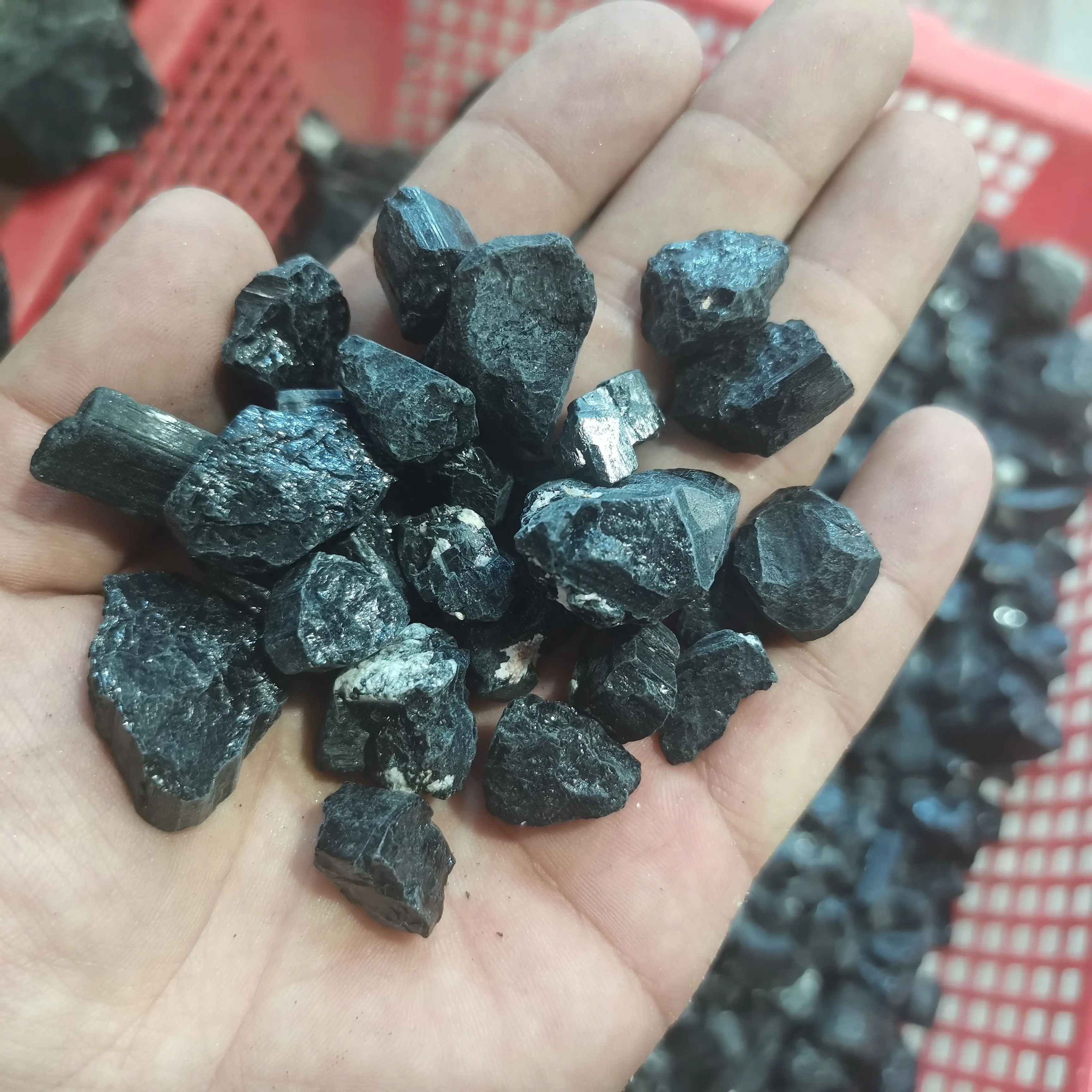 Natural Black Tourmaline Gravel Crystal Gem Rough Rock Mineral Specimen Stone Healing Reiki Home Decoration DIY Gift