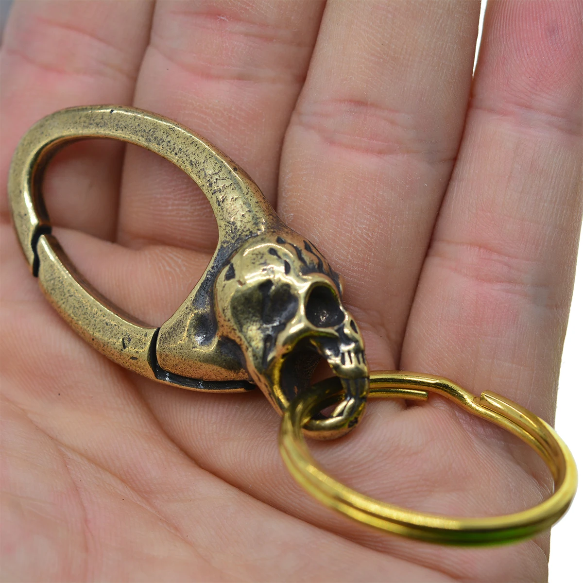 Handmade spring snap oval punk skeleton skull head raw brass Japanese hook FOB keychain jean chain DIY Halloween gift