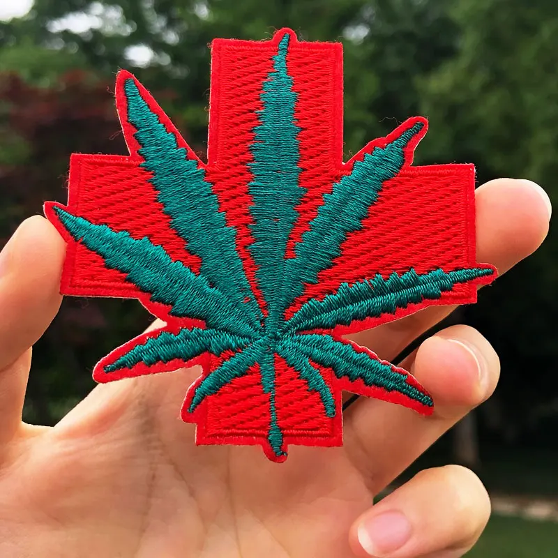 Maple Leaf Embroidered Patches For Clothing DIY Iron On Patches On Clothes Summer T-shirt Applique Badge Stripes Accessories