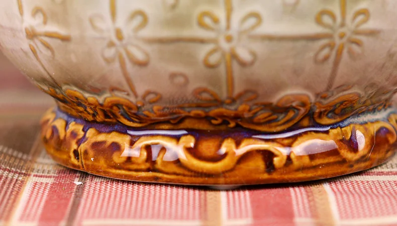 WAYUTO Portautensili Da Cucina In Ceramica, Vaso Decorativo Con Rilievo Floreale, Rosso, 10x14 Cm - 5