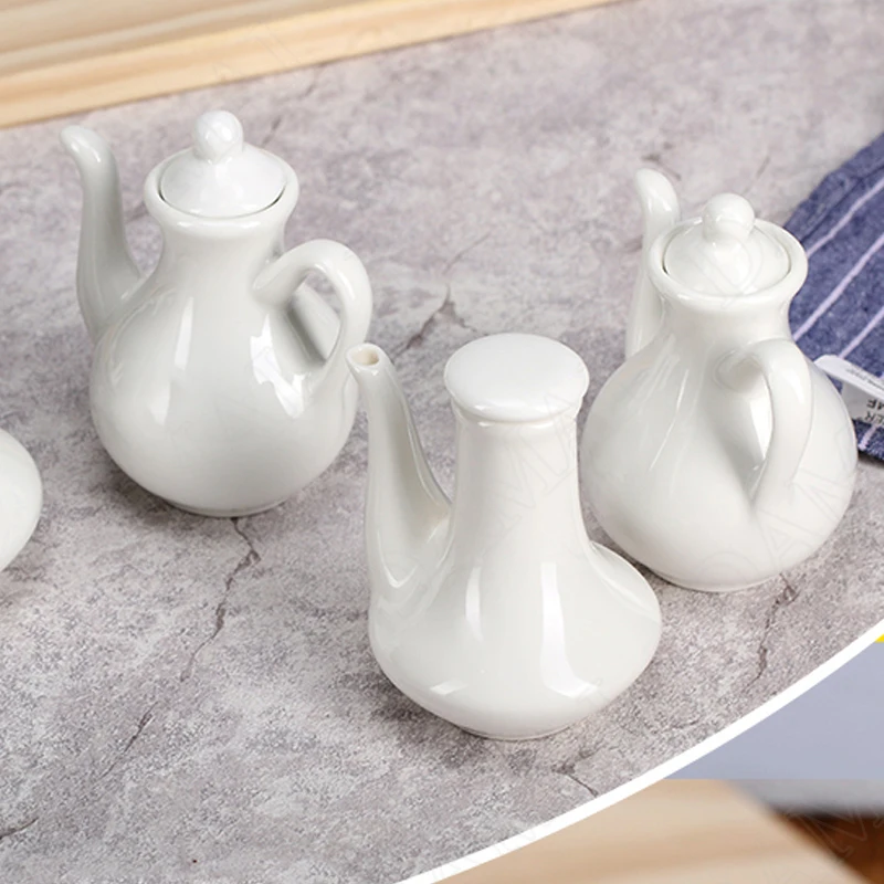 White Ceramic Oil Dispenser Bottle Porcelain Soy Sauce Cruet Condiment Dispenser Olive Oil Bottles Kitchen Season Cooking Tools