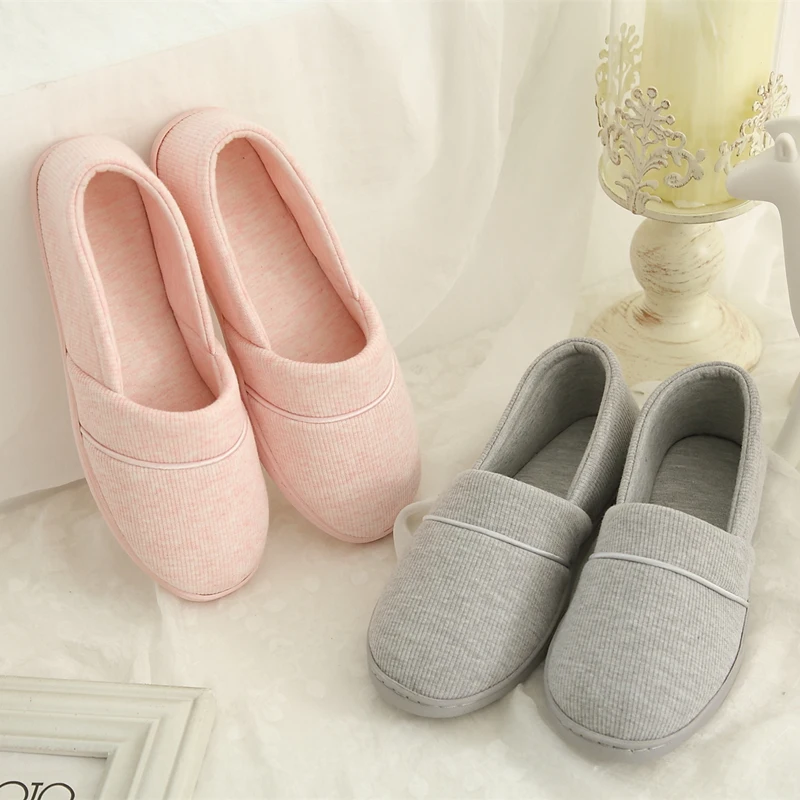 Donne Pantofole di Cotone Morbido Suola Anti-slittamento Scarpe di Confinamento Delle Signore Indoor Slipper Confortevole Femminile Pavimento di