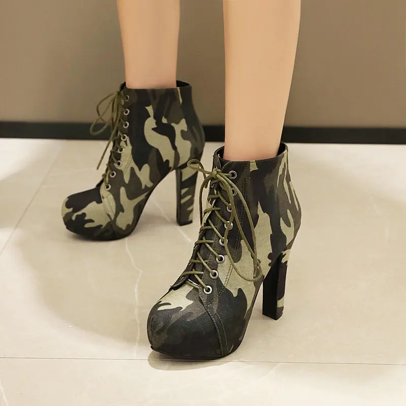 Women\'s Rubber Boots Round Toe Clogs Platform Female Shoes Lace Up Chelsea Rain Military High Heel Ladies Ankle Rock Camouflage