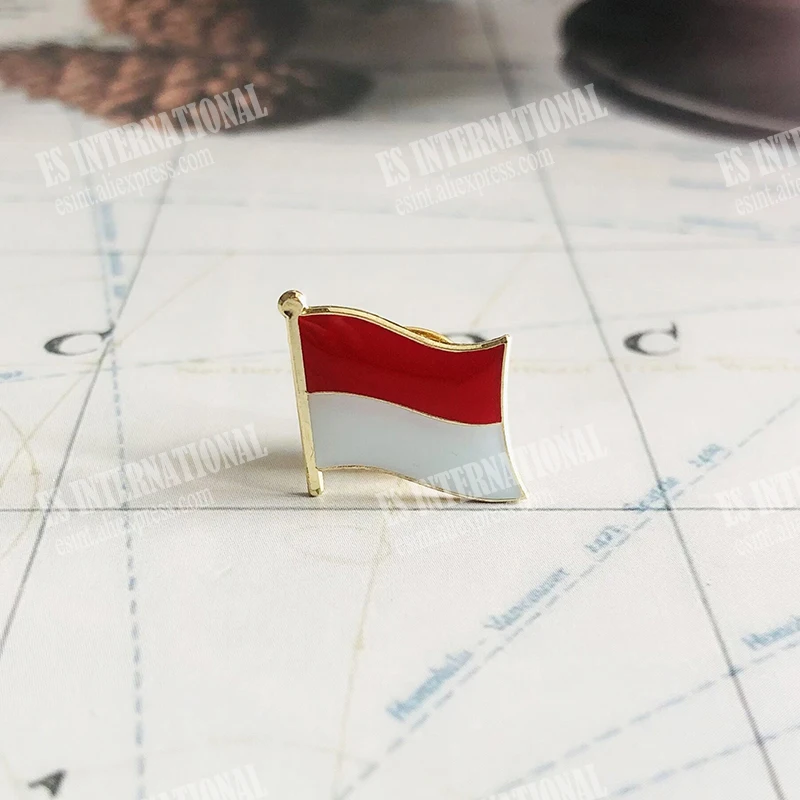 Indonezja flaga narodowa przypinki na klapę kryształ epoksydowy metal emalia odznaka farba broszka pamiątkowy garnitur osobowość pamiątkowe prezenty