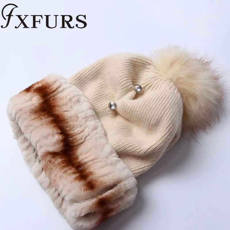 

2020 Fxfurs fashion New Women Rex Rabbit Fur Hats with Knitted Wool Caps Winter Warm Headgear Fox Fur Balls Diamond Accessory