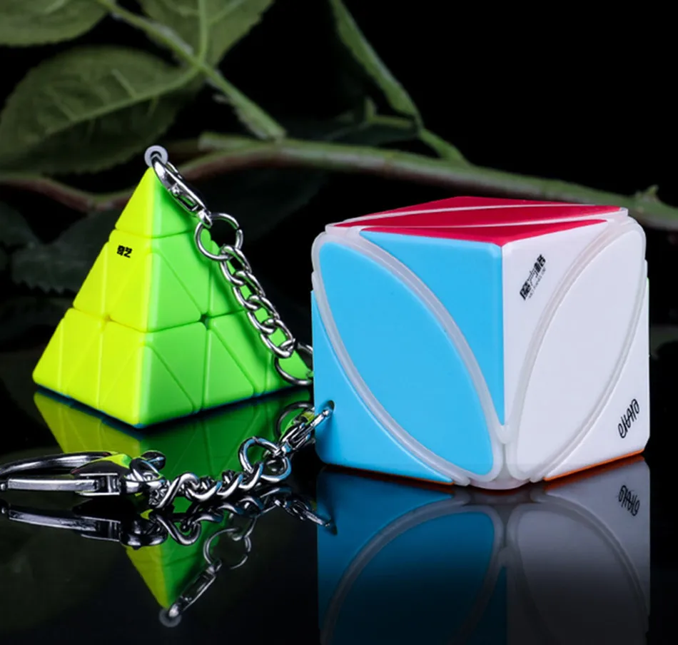 QiYi Mini Bread Keychain MoFangGe Ivy jinzita 3x3 Magic Cube puzzle  Pendant Chain cubo magico Educational Toys Children