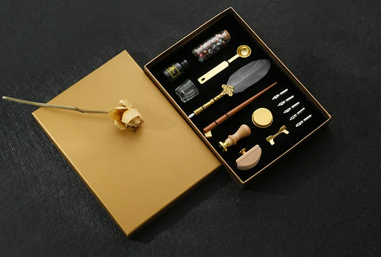 

European style Luxury Vintage Feather Quill Dip Calligraphy Fountain Pen Writing Ink 5 Nibs Set Stationery Birthday Gift Box