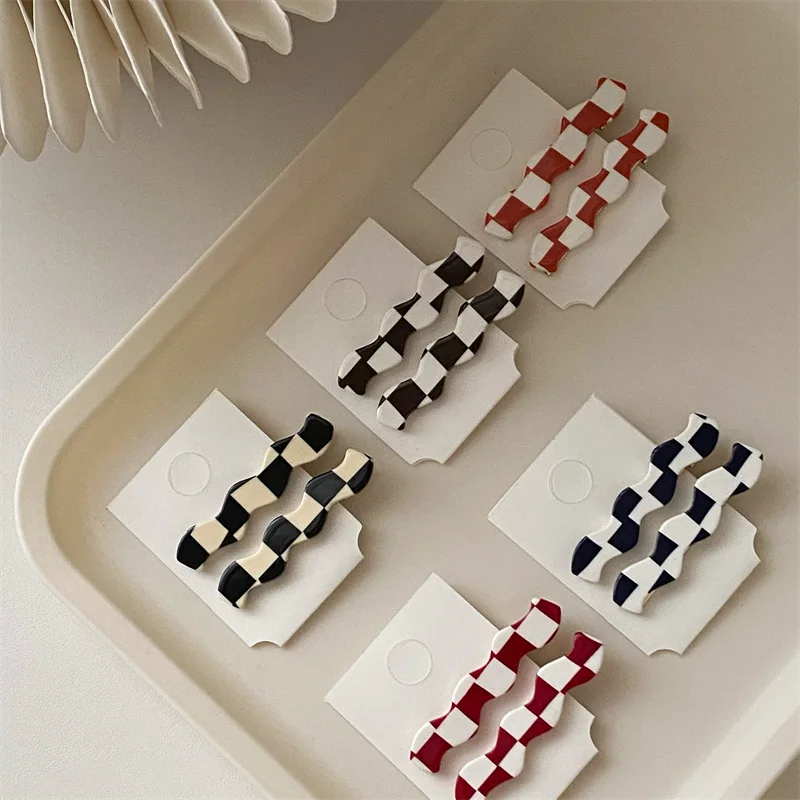 New Checkered Hair Clips Acetate Barrettes Vintage Colorful Grid Plaid Geometric Wave Side Pins for Women Hair Accessories