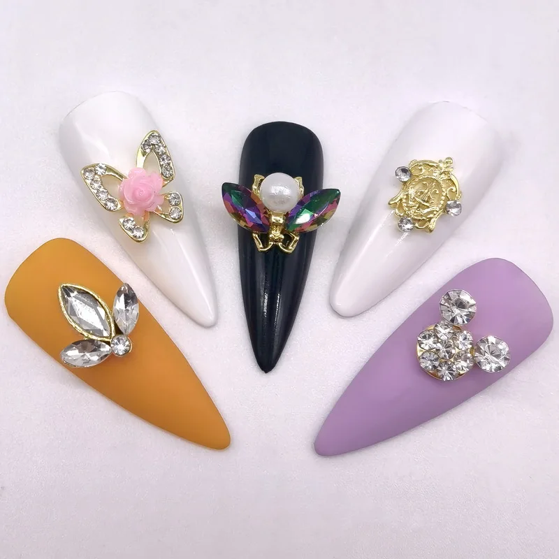 10pcs/package Manicure decorations 3D Bee Mickey Gold Fish Fairy Variety Shiny Rhinestone Gem Design Nail decoration accessories