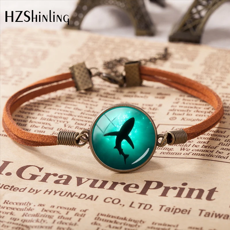 2020 Hot Fashion Jewelry Shark Glass Cabochon Leather Bracelet Shark Deep Ocean Killer Printing Jewelry Bracelet