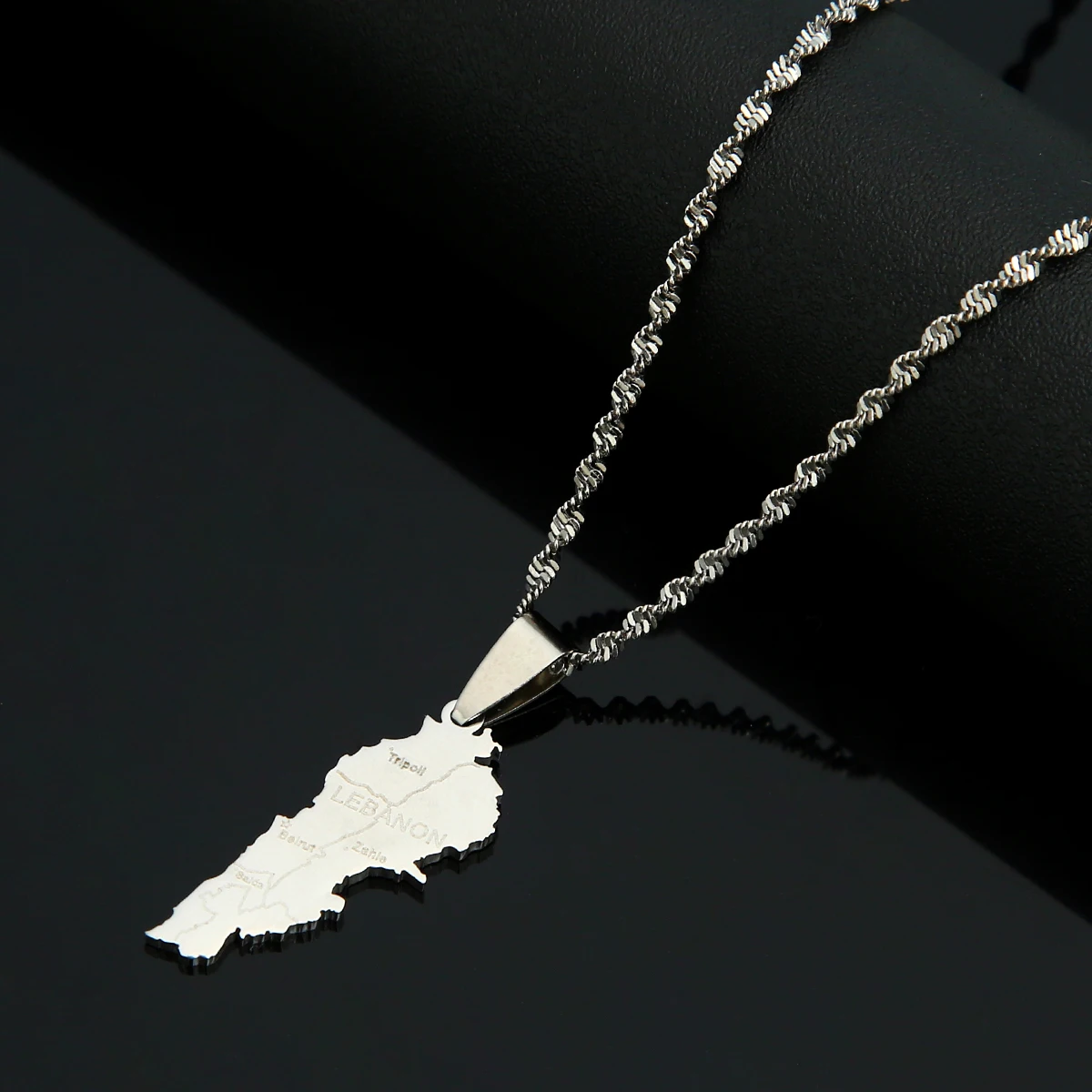 Stainless Steel Liban Map Pendant Necklace for Women Girls Fashion Lebanon Map Jewelry