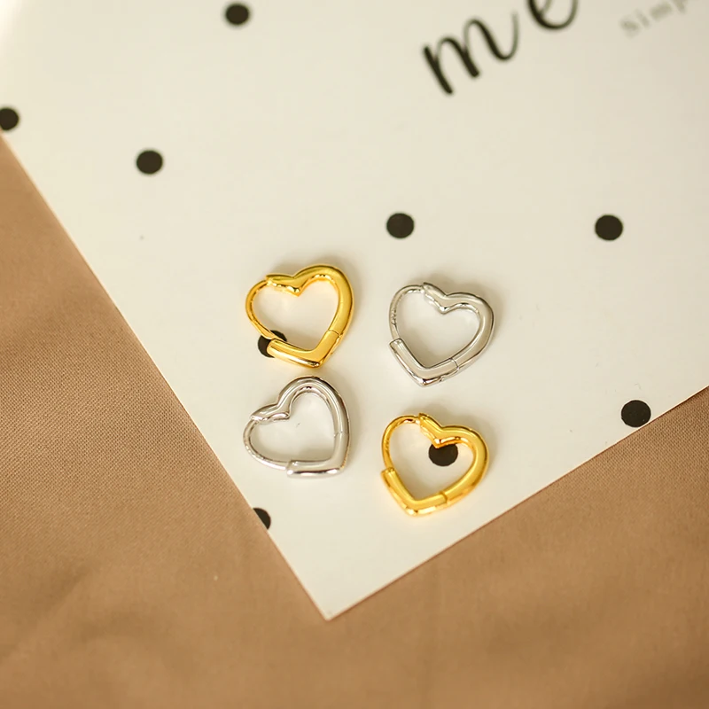 925 Sterling Silver New Simple Cute Sweet Heart Buckle Earrings Fashion Female Hot Circle Fashion Jewelry