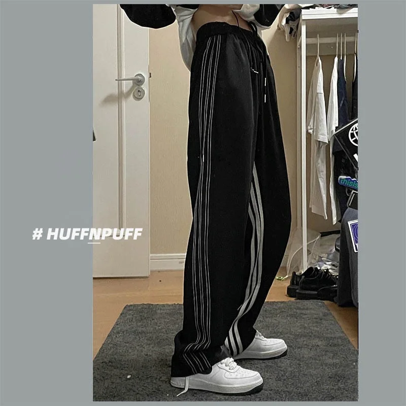 

ICCLEK 2021 Autumn New Trousers Three Bars Casual Pants Straight-leg Pants Sweatpants Men Baggy Pants Men Pants