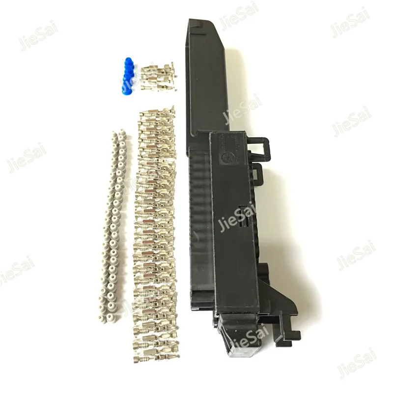 52 Pin 1J0906380B Auto Computer Welding plate ECU Female Auto Connector Control System Connector For VW Tiguan Audi 09G09D