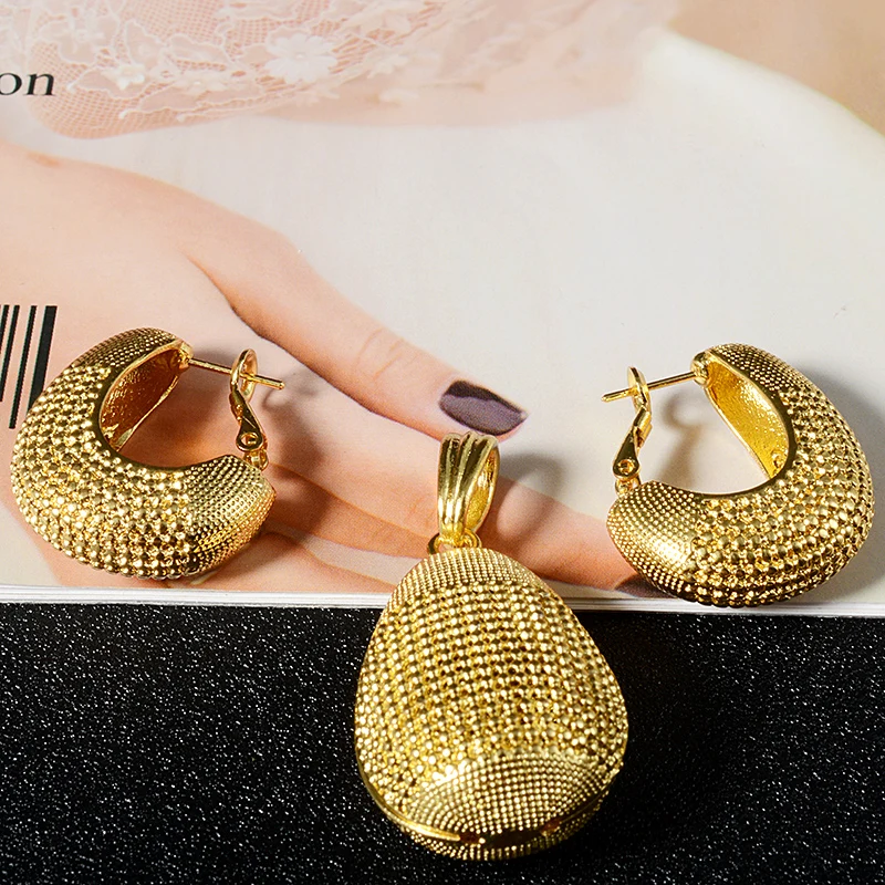 Sunny Jewelry Fashion Jewelry Sets For Women Earrings Pendant Hollow 2021 Clip Earrings Jewelry Sets For Wedding Party Gifts