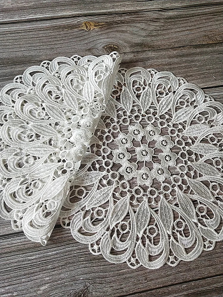 New White Embroidery Dining Table Placemat Coaster Lace Table Cloth Cup Holder Christmas Coaster Drink Placemat Kitchen