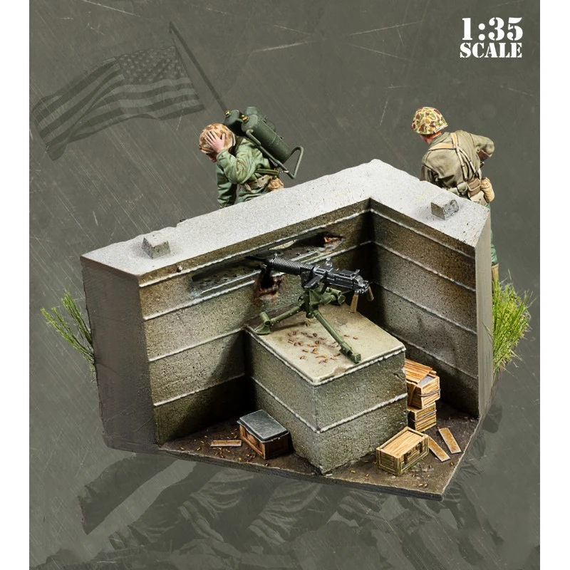 1/35 Resin Model Figure GK，BUNKER RUN (THE PACIFIC, 1944-1945) , Includes 2 figures and scenery , Unassembled and unpainted kit