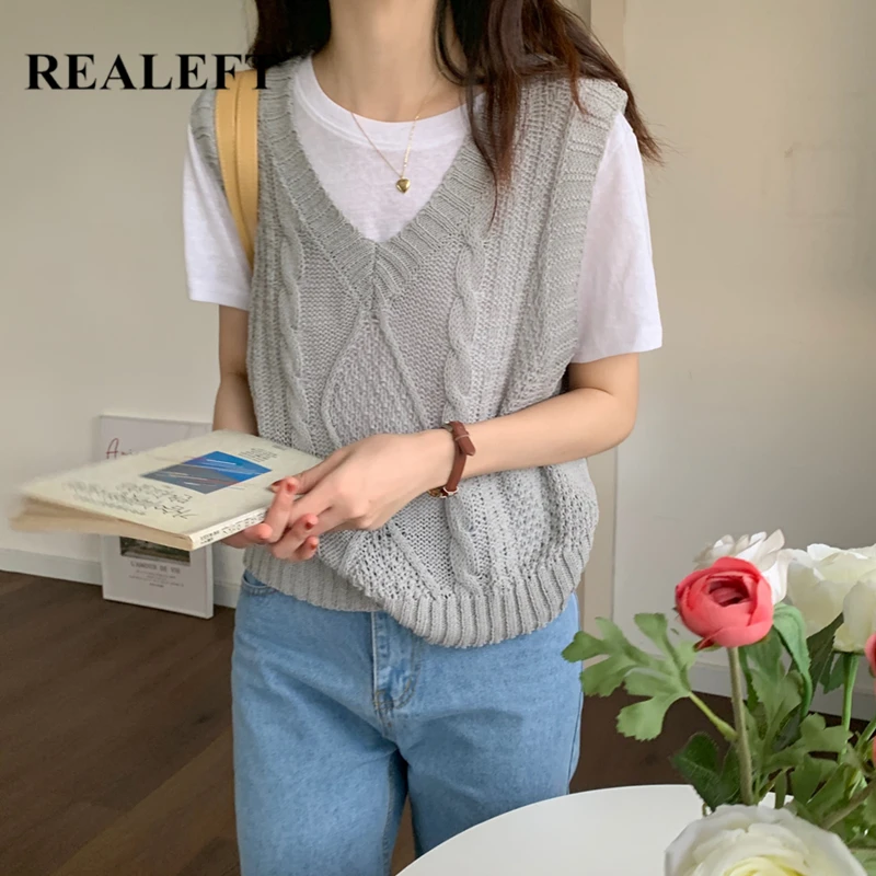 REALEFT Autumn Hollow Out Women's Vest Sweaters 2021 New V-Neck Sleeveless Casual Loose Tank Pullovers Knitted Chic Tops Female