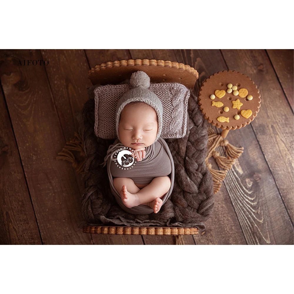 Newborn Photography Props Cute Cookie Shape Theme for Baby Photographing Small Bed Coffee Table Photo Shoot Prop Accessories