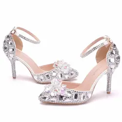 Seksowne sandały szpiczasty nosek buty dla panny młodej buty ślubne kobiece białe wiertło Rhinestone sandały z kryształkami szpilki buty dla panny młodej wysokie Hee