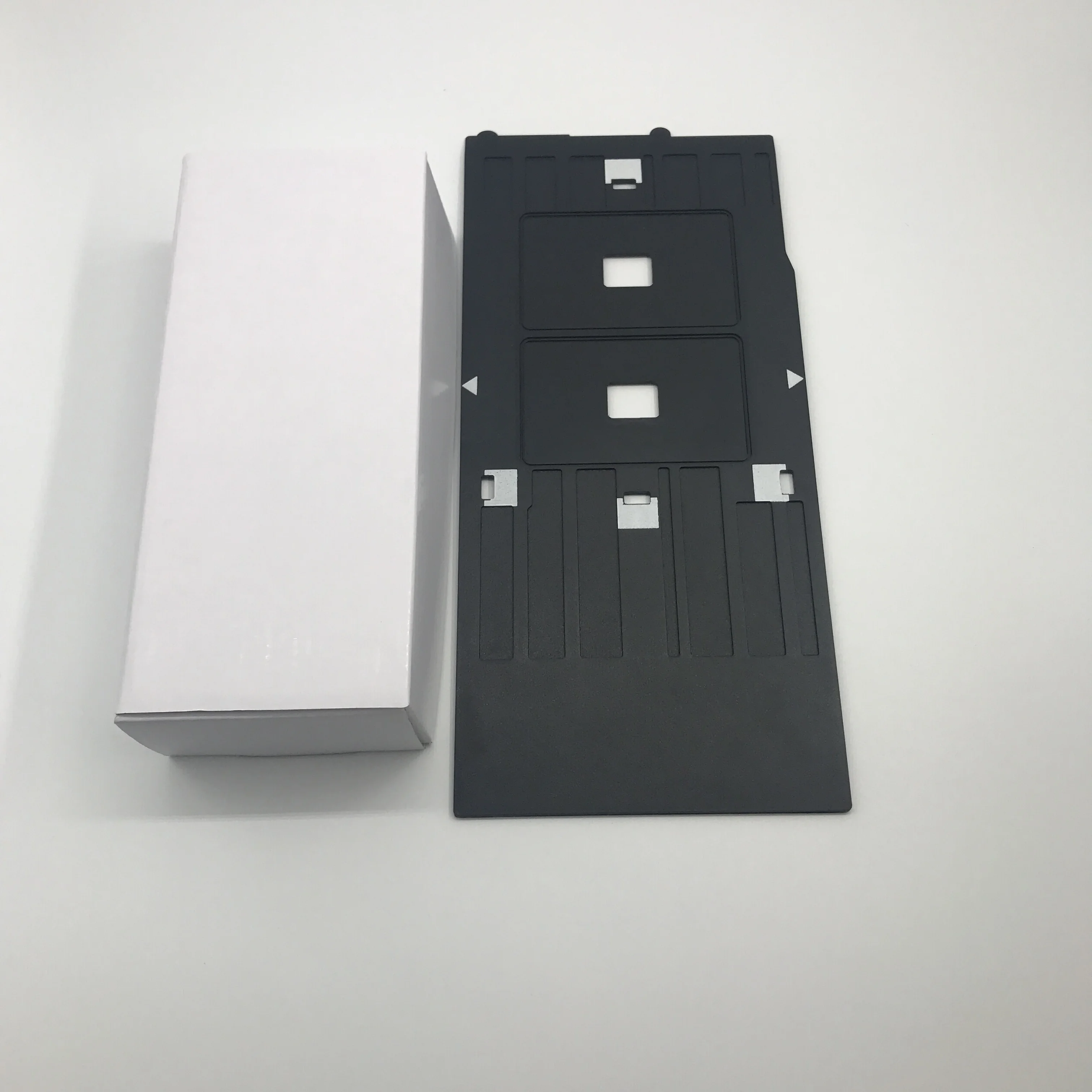 10 stücke Kostenloser Blank PVC Karte + ID Card Tray für Epson R210,R230,R300 Drucker 12 stücke