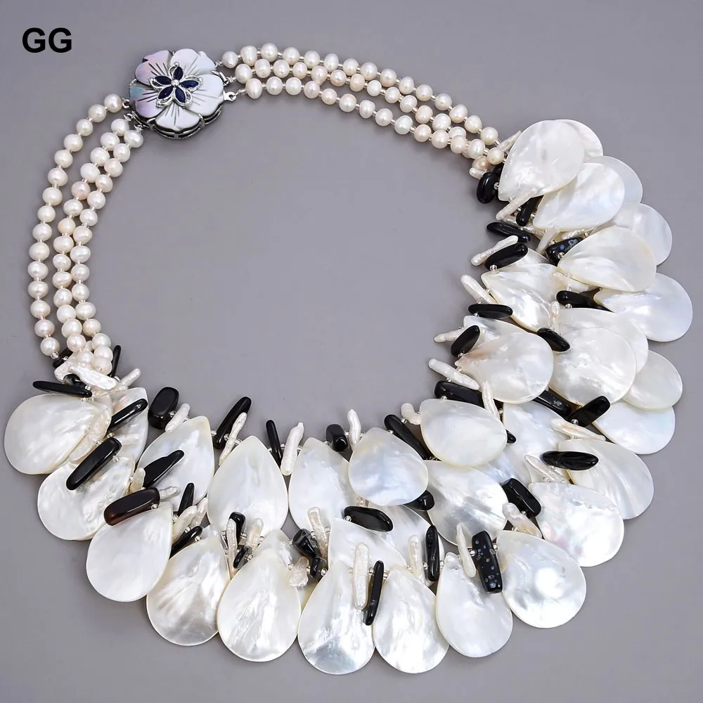 GuaiGuai Jewelry Beautiful Natural White Biwa Pearl White Shell Black Onyx Necklace For Women