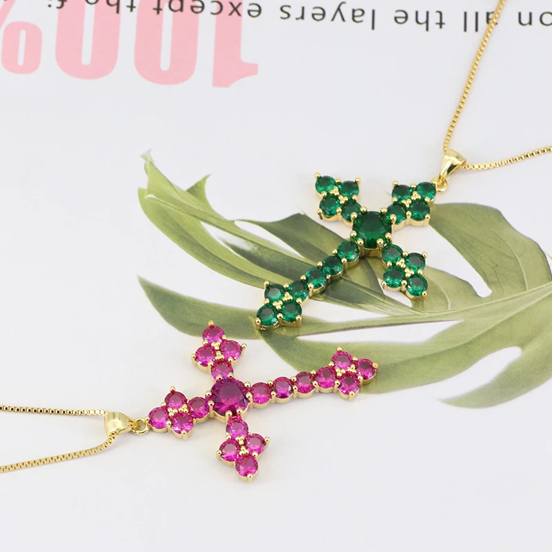 Huitan Cool Cross Necklace for Women Inlaid CZ Stone Hip Hop Style Girl’s Pendant Necklace with Special Box Chain Luxury Jewelry