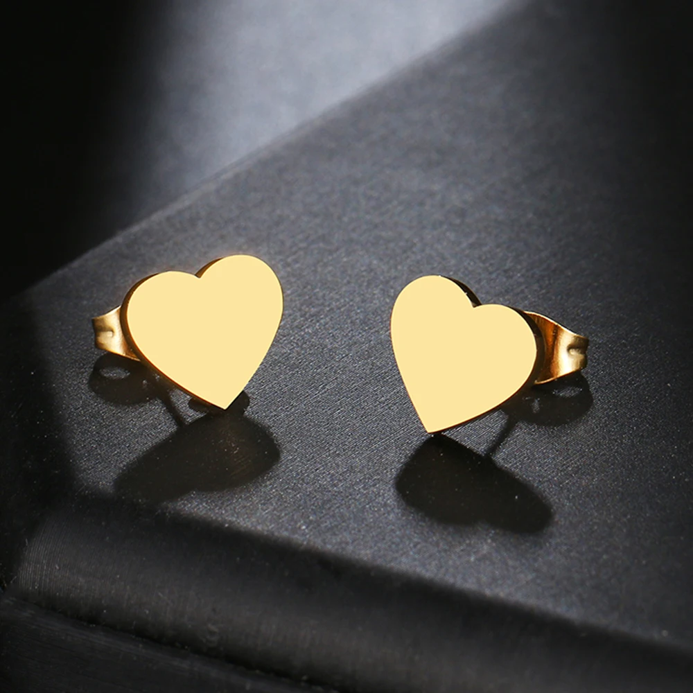 Stainless Steel Earrings Girl Sweet Heart Shape Fashion Stud Earrings Classic Simple Earrings For Women 2022 Jewelry Wedding NEW