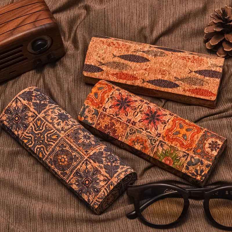 PU Tribal Totem Glasses Case Women Creative Personality Sunglasses Box Glasses Storage Box Eyewear Protection Containers