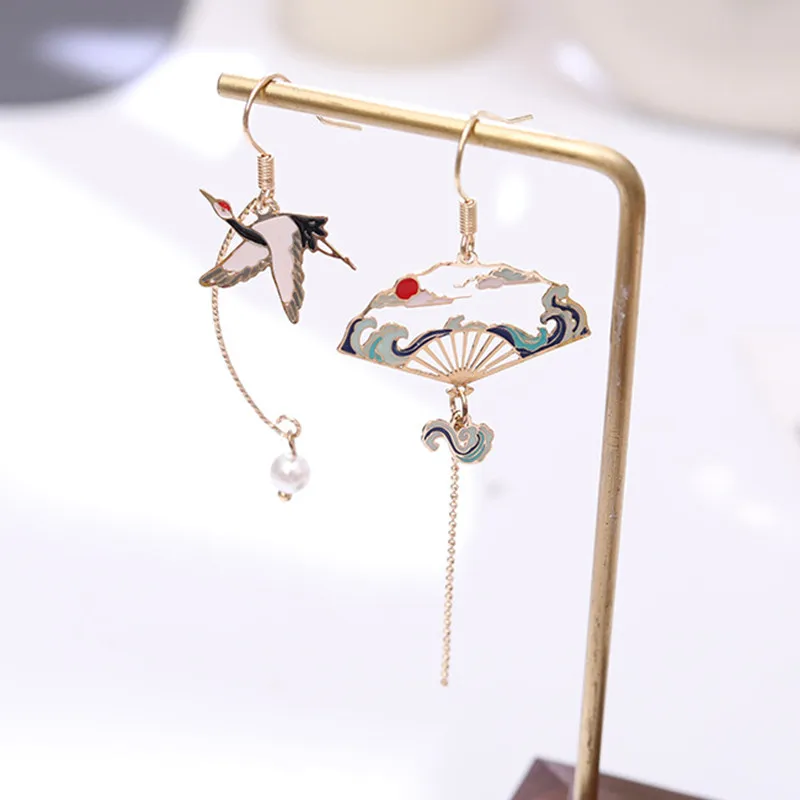 Chinese Style Folding Fan Crane Carp Lotus Asymmetrical Long Tassel Dangle National Style Earrings for Women Jewelry Gift