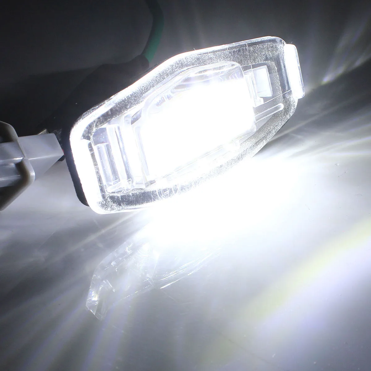 2X 18 LED Number License Plate Light Lamp Error Free for Honda Accord Odyssey Civic Sedan City Acura MDX TSX ILX RDX RL TL