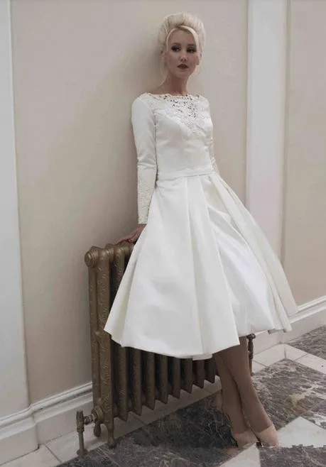 

A-line Simple Short cheap Bridal Gown With long Sleeve mid-calf Lace Appliques Custom Prom Party mother of the bride dresses