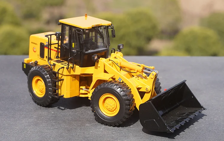 1:35 Xgma Xg958i Diecast Wheel Loader Forklift Zinc Alloy Construction Machinery Model for Toys, Promotion