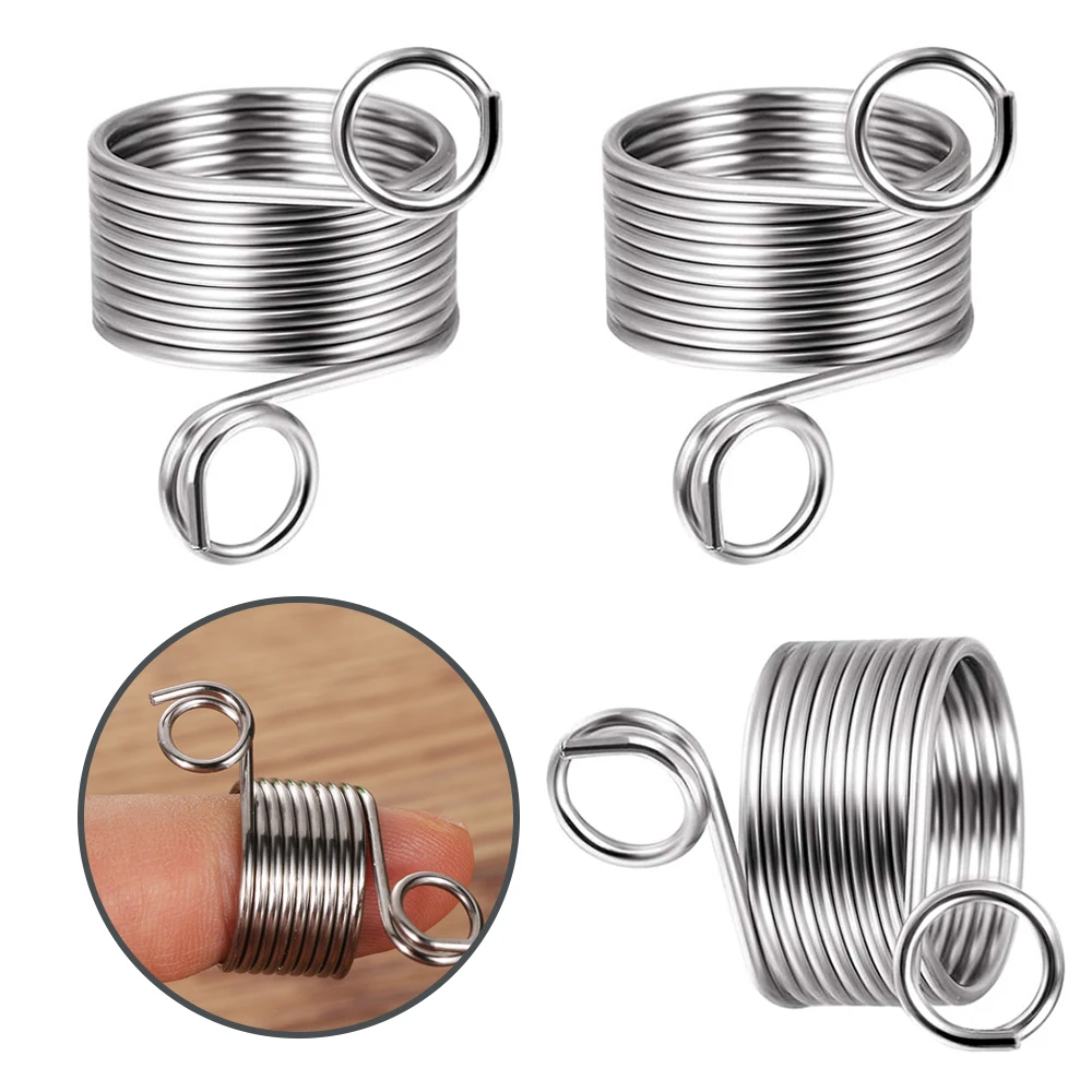 1/2pcs Stainless Steel Yarn Holder Finger Ring Wool Standing Tools Adjustable Yarn Guide Finger Holder Knitting Thimble