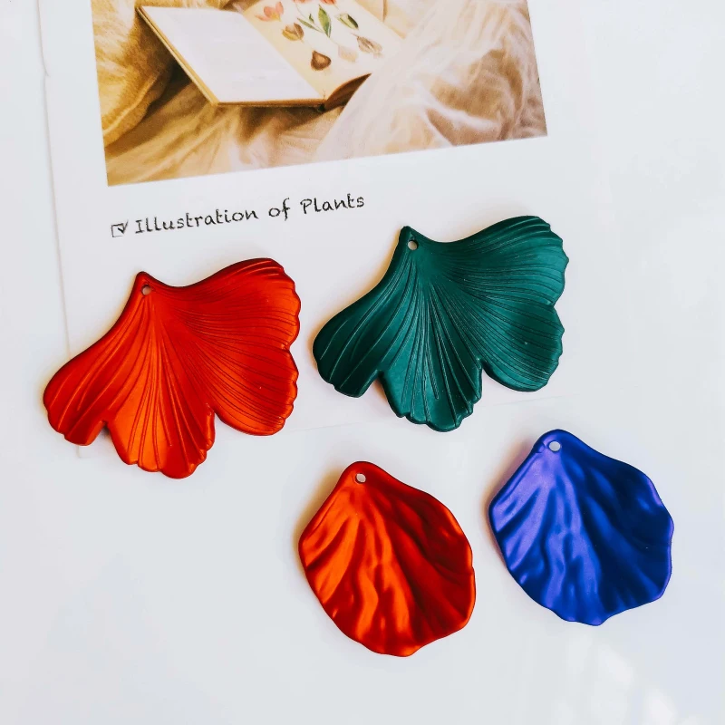 Akrylowa plastikowa muszla w kształcie kolczyka Akcesoria Naszyjnik Charms Biżuteria Element Znalezienie Diy Materiał 8szt