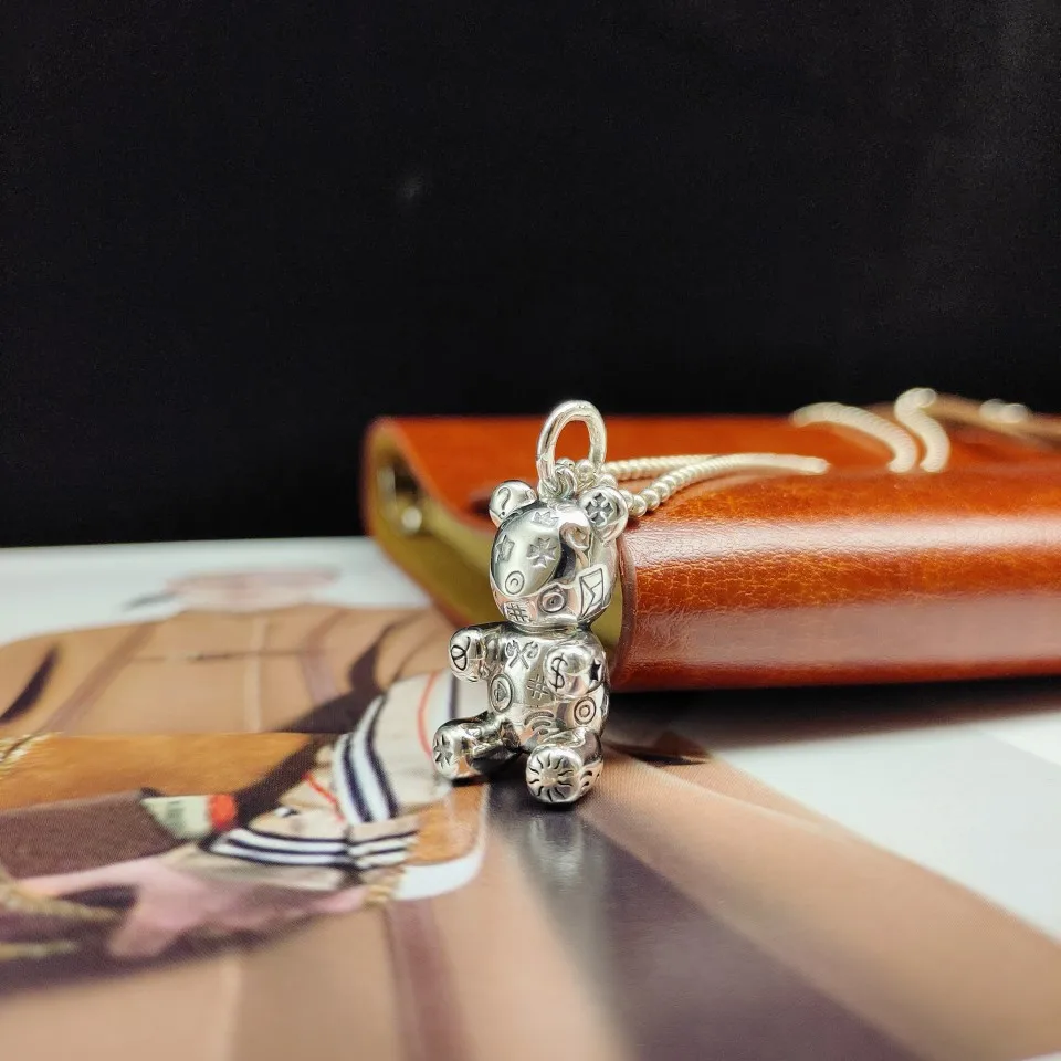 100% s925 sterling silver bear pendant trendy Hong Kong style men and women tide brand handmade smooth graffiti bear pendant