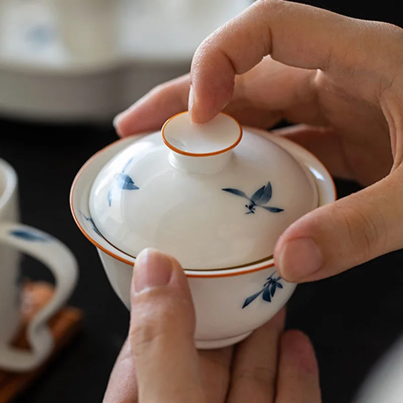 85ml Pure Hand-painted Butterfly Orchid Art Ceramic Gaiwan Household Kung Fu Tea Maker Tea Tureen Single Hand Grasping Bowl Gift