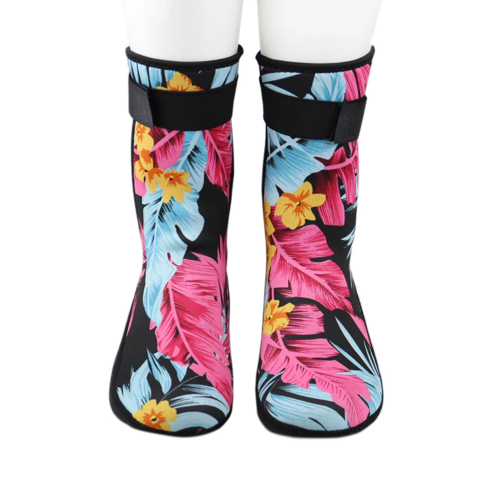 Women's 3MM Neoprene Printed Diving Socks Fashion Winter Free Warm Hexagonal Non-slip Scuba dive Swim Surf Equipment Long Socks